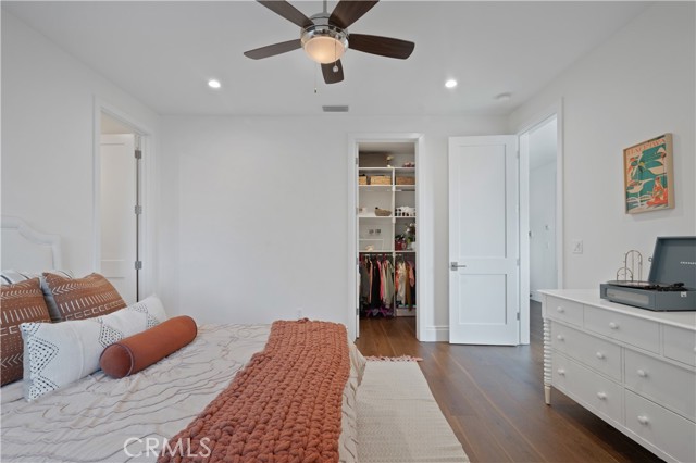 868 27th Street, Manhattan Beach, California 90266, 5 Bedrooms Bedrooms, ,6 BathroomsBathrooms,Residential,Sold,27th,SB21254472