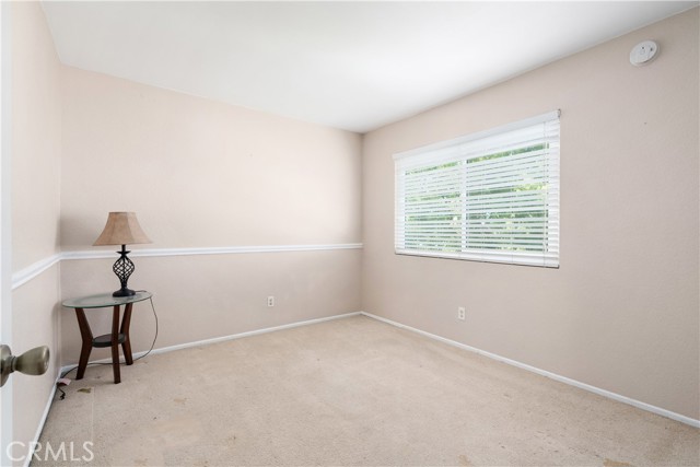 Detail Gallery Image 16 of 25 For 1559 Powell Ln, Redlands,  CA 92374 - 4 Beds | 2/1 Baths
