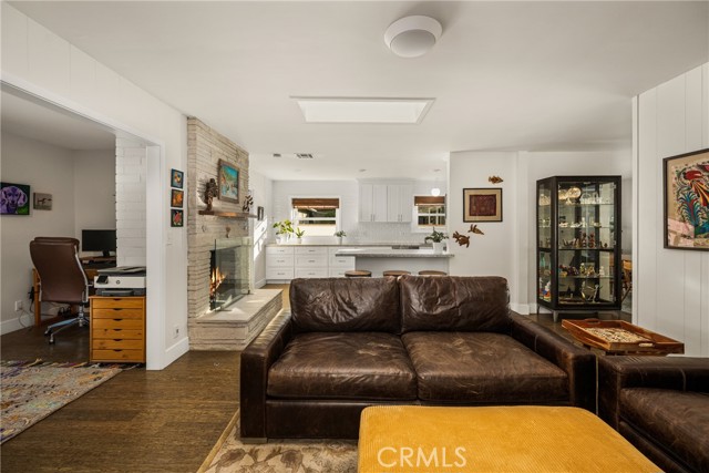 Detail Gallery Image 19 of 53 For 943 E Everett Place, Orange,  CA 92867 - 2 Beds | 2 Baths