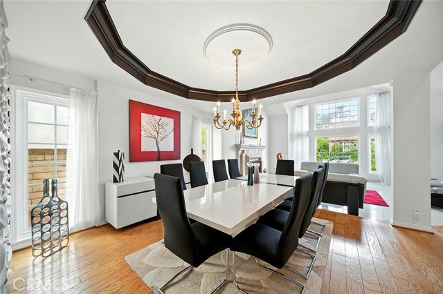18200 Sandringham Court, Porter Ranch CA: https://media.crmls.org/medias/ba660689-6eb0-4718-a68a-6d5d39e2c031.jpg