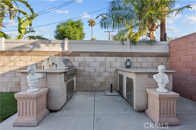 10625 Valjean Avenue, Granada Hills CA: https://media.crmls.org/medias/ba67e2aa-d4ba-412a-ac3e-9ae4c5055a47.jpg