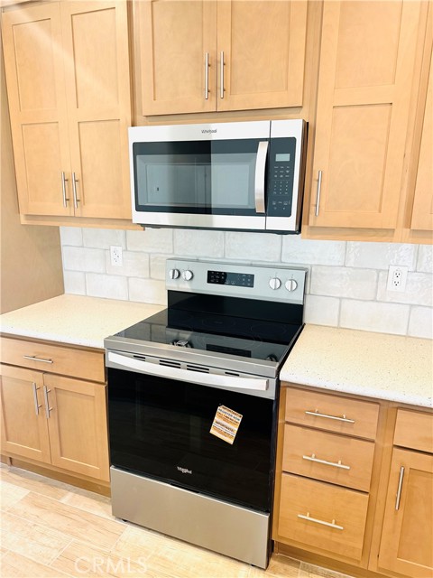 Detail Gallery Image 5 of 27 For 1667 Oak St, Placentia,  CA 92870 - 4 Beds | 2 Baths