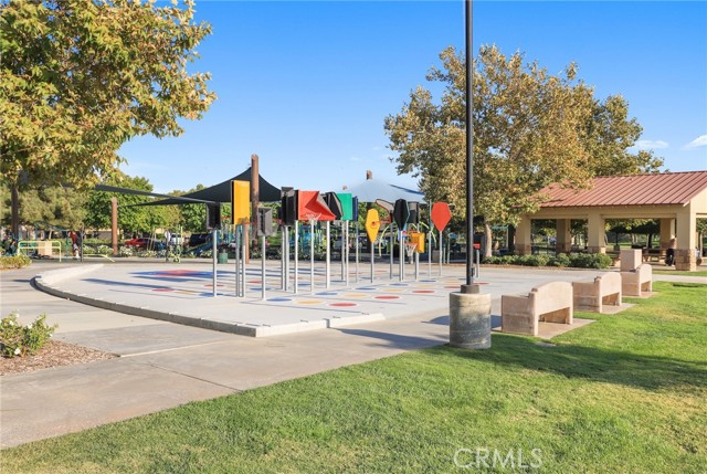 24229 La Montura Drive, Valencia CA: https://media.crmls.org/medias/ba68376f-dee5-488a-ae3b-7847dbcb7d2b.jpg