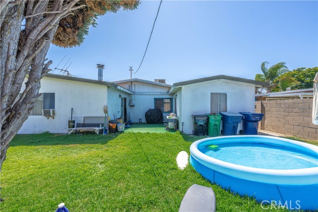 13572 Sutter Drive, Westminster CA: https://media.crmls.org/medias/ba688f62-f616-4075-8b2f-ccf5a48d4c7b.jpg