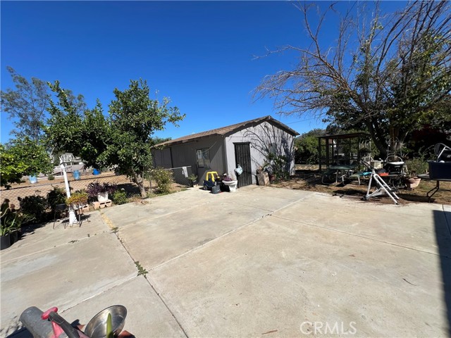 Detail Gallery Image 7 of 7 For 28550 Shady Tree Ln, Winchester,  CA 92596 - 2 Beds | 2 Baths