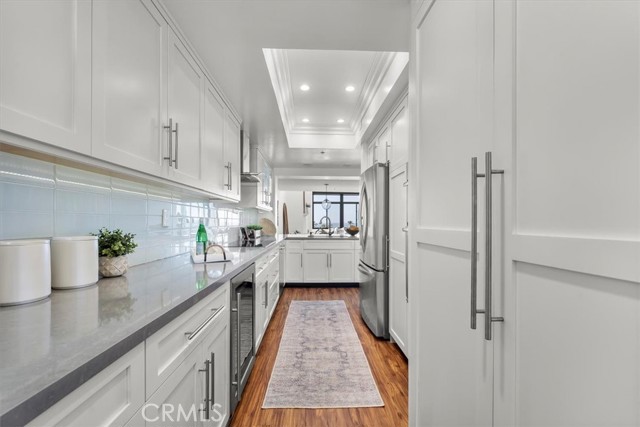 Detail Gallery Image 14 of 48 For 110 the Village #503,  Redondo Beach,  CA 90277 - 2 Beds | 2 Baths