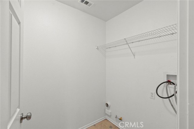 Detail Gallery Image 21 of 36 For 19316 Sidani Ln, Saugus,  CA 91350 - 3 Beds | 3 Baths
