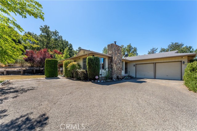 Image 2 of 35 For 641 Blue Oak Drive