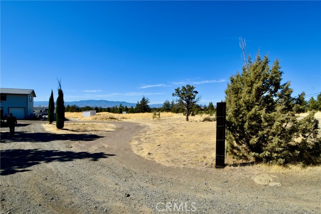 Detail Gallery Image 10 of 28 For 6307 Dolomite, Montague,  CA 96064 - 2 Beds | 2 Baths