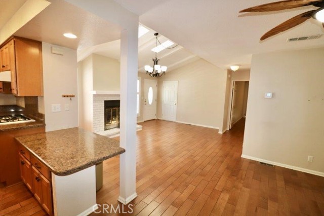 property-img