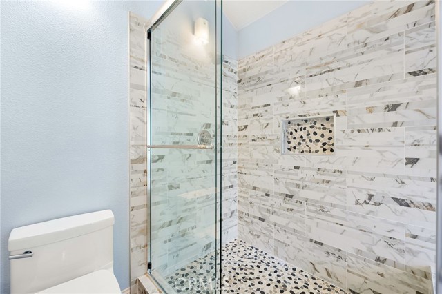 Ba6beac8 A22b 46ca 9fdb 0d118bd03347