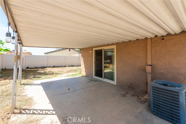 Detail Gallery Image 19 of 23 For 22263 Van Buren St, Grand Terrace,  CA 92313 - 3 Beds | 2 Baths