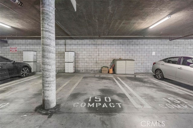 Detail Gallery Image 15 of 21 For 15455 Sherman Way #15,  Van Nuys,  CA 91406 - 2 Beds | 2 Baths