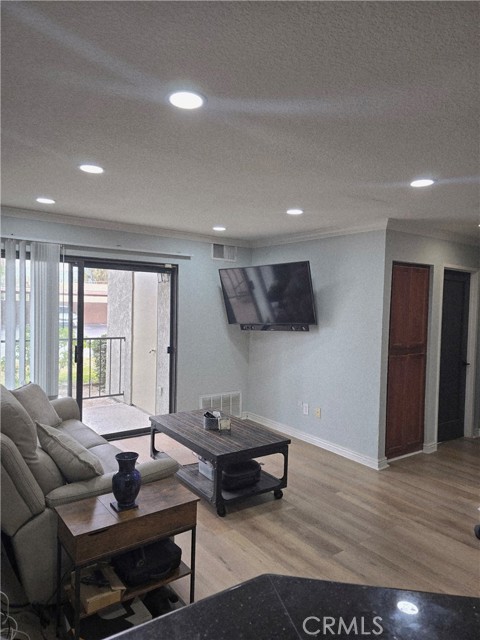 Front Image Thumbnail for CRTR26030094