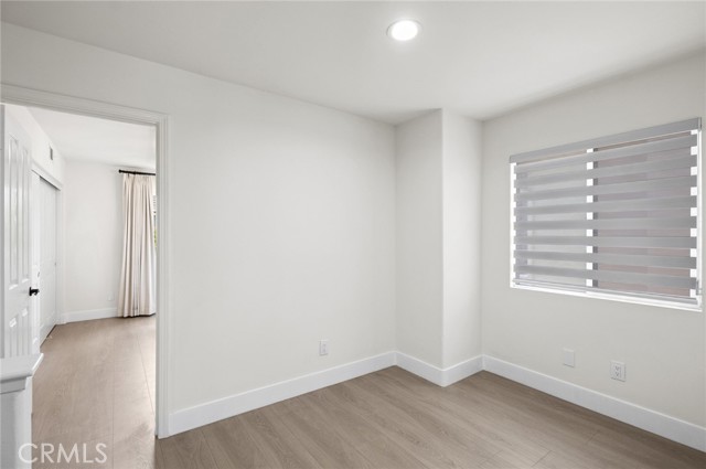 37 Pheasant Creek, Irvine CA: https://media.crmls.org/medias/ba704955-2cc9-4e7b-a286-19d5dbbcd475.jpg