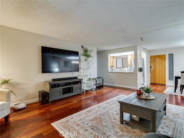 Detail Gallery Image 5 of 22 For 4142 E Mendez St #331,  Long Beach,  CA 90815 - 2 Beds | 2 Baths