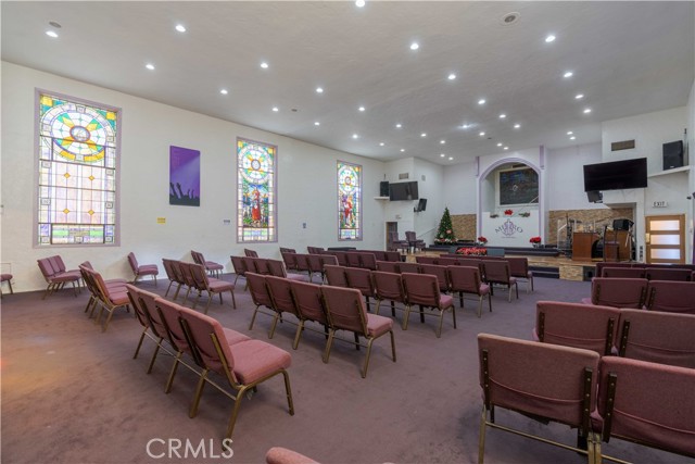 4200 Hooper Avenue, Los Angeles, California 90011, ,Commercial Lease,For Rent,4200 Hooper Avenue,CRPW25081386