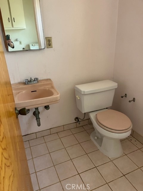 https://media.crmls.org/medias/ba7358da-9ad8-4981-b28a-c6ccb6778a66.jpg?preset=X-Large