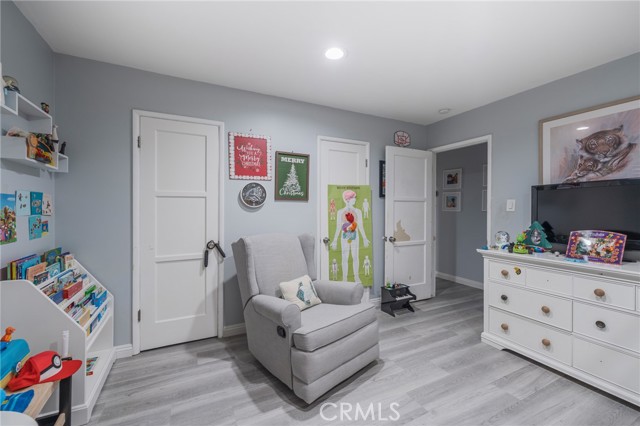 622 S Indiana Street, Anaheim CA: https://media.crmls.org/medias/ba739573-daeb-459a-babd-18d1059a5fb9.jpg