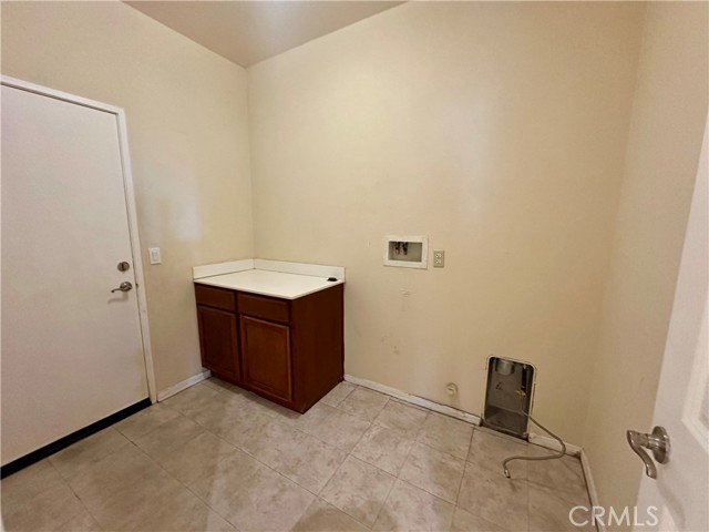 Detail Gallery Image 14 of 19 For 15431 Park Point #108,  Lake Elsinore,  CA 92532 - 3 Beds | 2/1 Baths