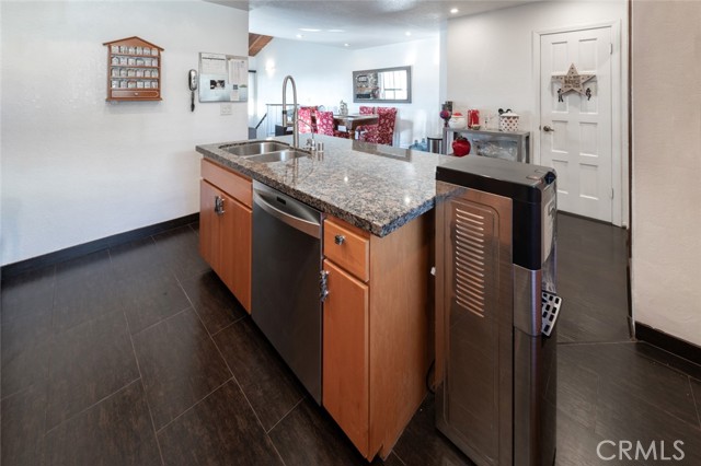 2110 Vanderbilt Lane, Redondo Beach, California 90278, 2 Bedrooms Bedrooms, ,2 BathroomsBathrooms,Residential,Sold,Vanderbilt,PV21255793