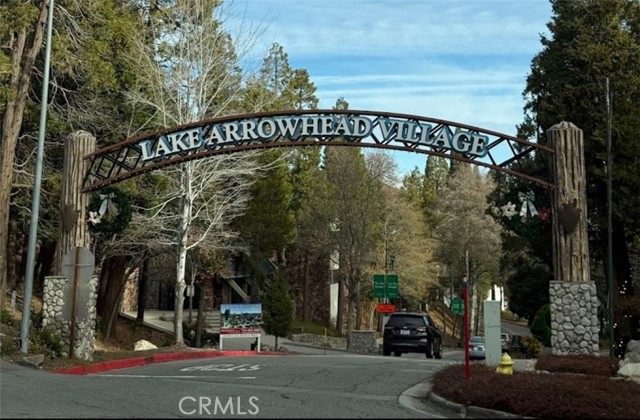 Detail Gallery Image 30 of 37 For 860 E Victoria Ct, Lake Arrowhead,  CA 92352 - 2 Beds | 1/1 Baths