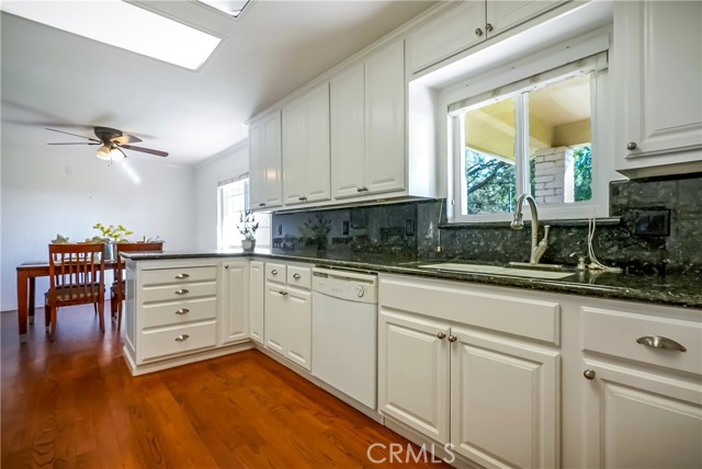 Detail Gallery Image 11 of 75 For 9999 9985 N Shelton, Linden,  CA 95236 - 3 Beds | 2 Baths