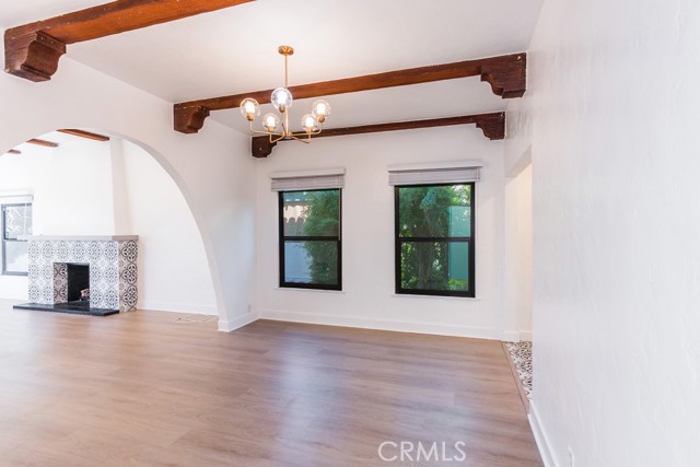 Detail Gallery Image 11 of 43 For 128 S Harper, Los Angeles,  CA 90048 - 3 Beds | 2 Baths