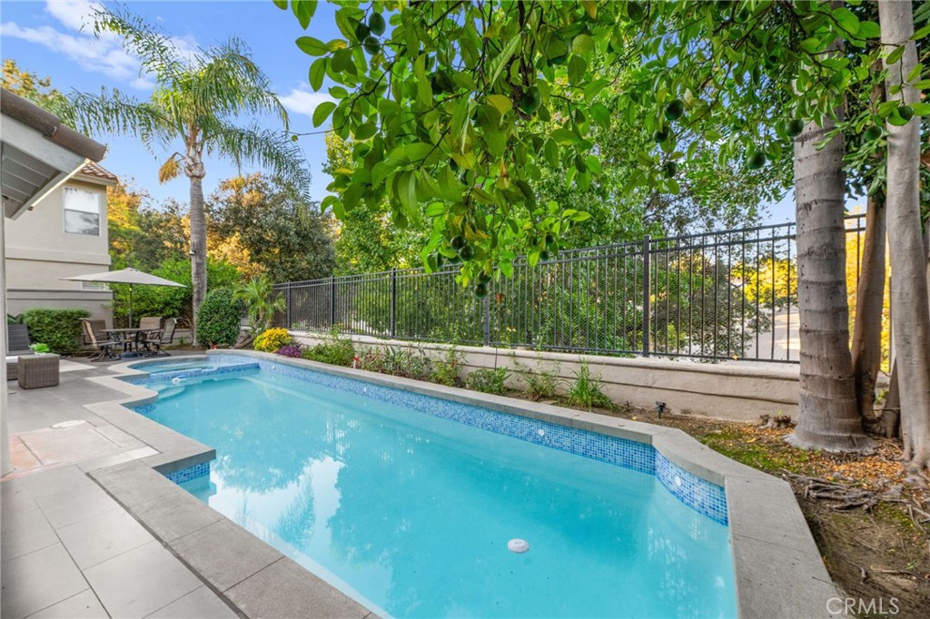 Ba77f5ed 7bda 415c 9410 E5ddfc0f9b15