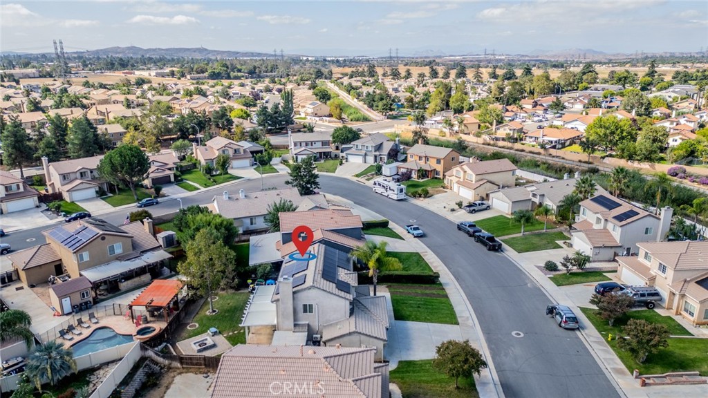 https://media.crmls.org/medias/ba7884f7-d952-4917-8a76-8f8d9b724c58.jpg?preset=X-Large