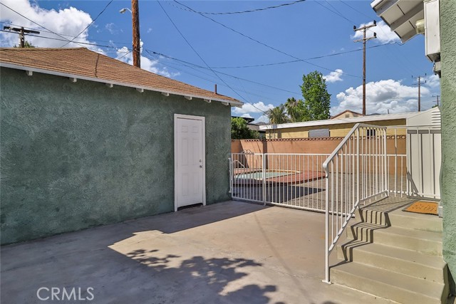Detail Gallery Image 26 of 41 For 3411 W Chandler Bld, Burbank,  CA 91505 - 3 Beds | 1/1 Baths