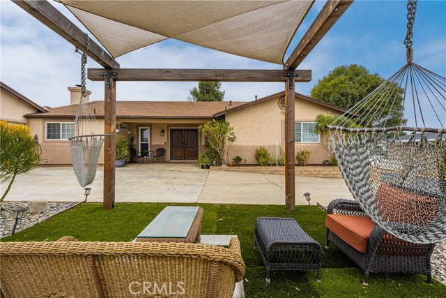 Detail Gallery Image 2 of 39 For 7233 Bel Air St, Corona,  CA 92881 - 3 Beds | 2 Baths