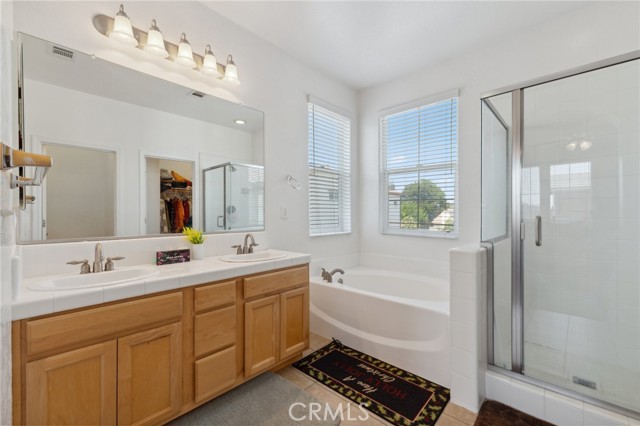 5529 N Valdez, Fresno CA: https://media.crmls.org/medias/ba79ebb4-8d33-45cd-aac5-1e3c8a1f42a0.jpg