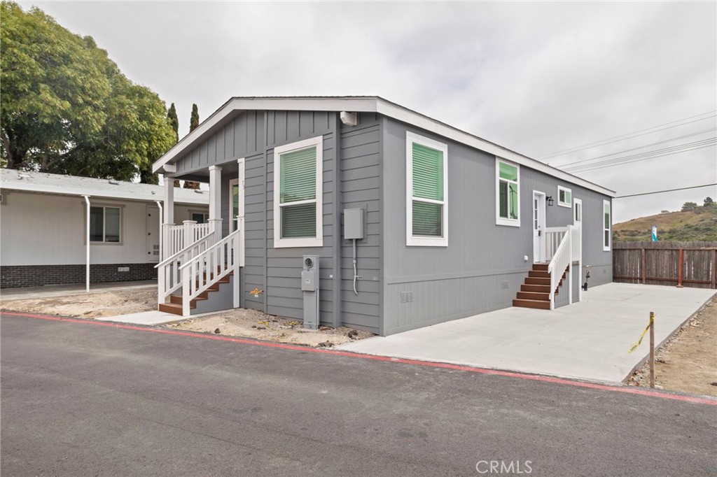 3030 Oceanside Boulevard - photo 2