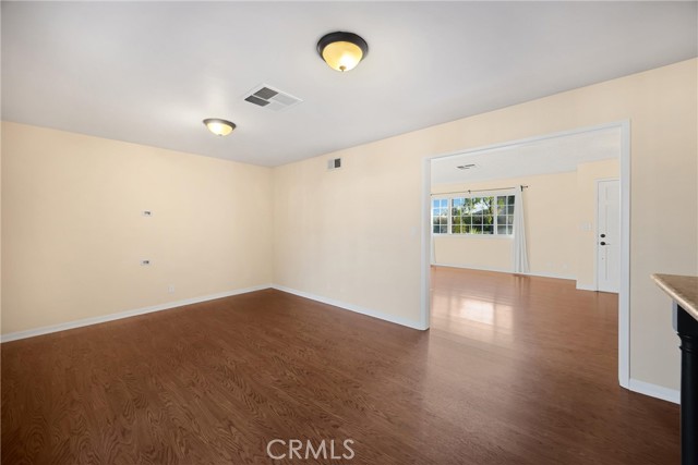 5939 Etiwanda Ave, Rancho Cucamonga CA: https://media.crmls.org/medias/ba7b92a9-01fd-4e29-b171-a8e98e4e0fc4.jpg