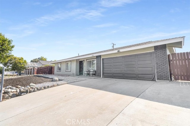 Detail Gallery Image 4 of 63 For 806 S Sandalwood Ave, Bloomington,  CA 92316 - 3 Beds | 2 Baths