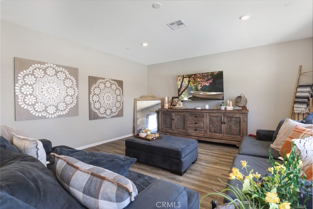 MLS #PW25183635 image #13