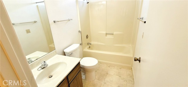 Detail Gallery Image 18 of 22 For 1006 E Walnut Ave, Lompoc,  CA 93436 - 2 Beds | 2 Baths