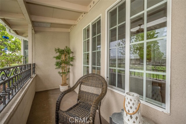 1621 Interlachen, Seal Beach CA: https://media.crmls.org/medias/ba7d859a-daf5-41f4-a95f-4b72282c1646.jpg