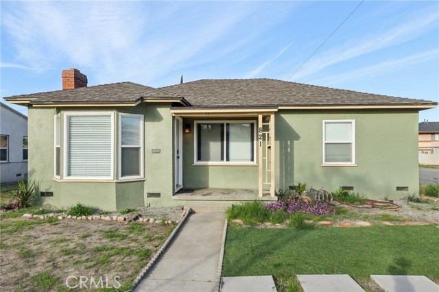 821 Lombard Drive, Redlands CA: https://media.crmls.org/medias/ba7dc0e1-2a5c-49b6-9d39-164810c8a5fe.jpg