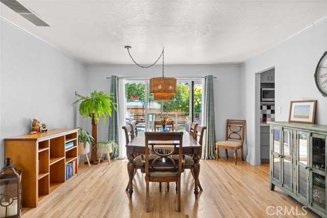 571 Redwood Way, Chico CA: https://media.crmls.org/medias/ba7dc217-9c55-4993-aec6-716c0148dc0d.jpg