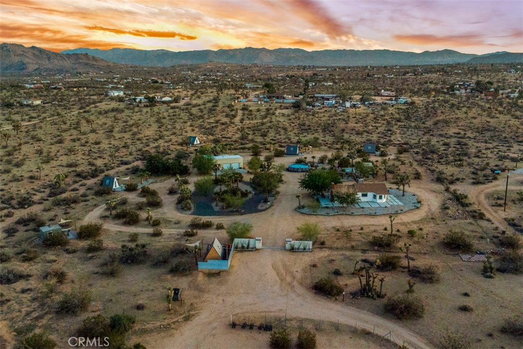 MLS #OC25170482 image #1