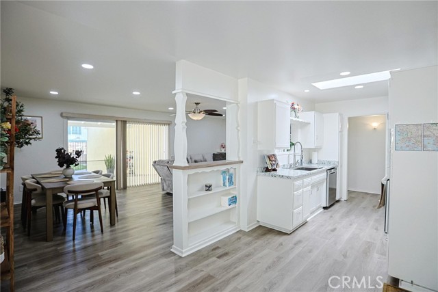 Detail Gallery Image 17 of 66 For 6444 Mt. Adelbert Dr, San Diego,  CA 92111 - 4 Beds | 3 Baths