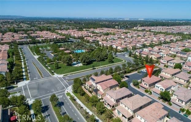 73 Ashdale, Irvine CA: https://media.crmls.org/medias/ba7edb3e-a182-44fc-b9a7-f2905d25d2c8.jpg