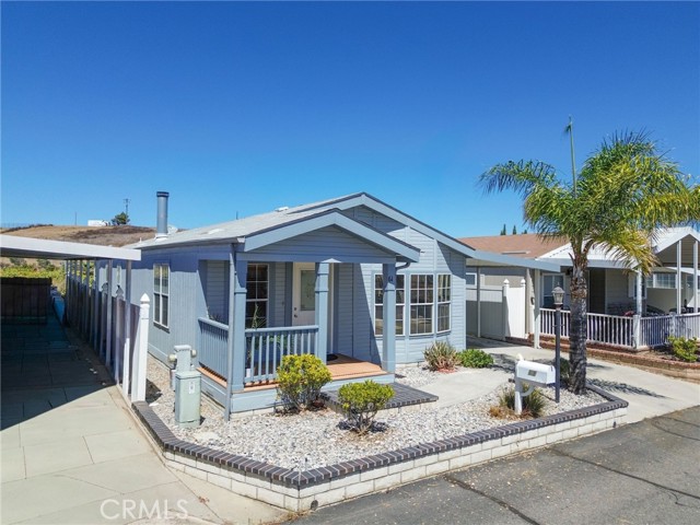 26311 Jackson Avenue, Murrieta CA: https://media.crmls.org/medias/ba7f65e0-f935-4f4b-927f-74eae37dc16c.jpg