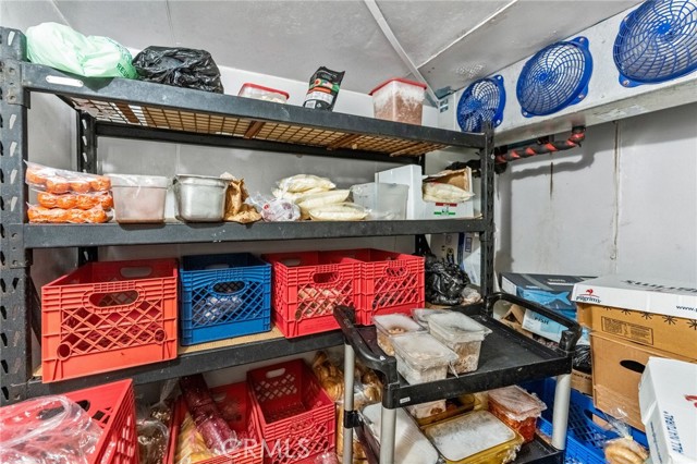 3200 Mission Avenue, Oceanside CA: https://media.crmls.org/medias/ba7f6d4a-074d-4645-a299-e7bca95aed9a.jpg