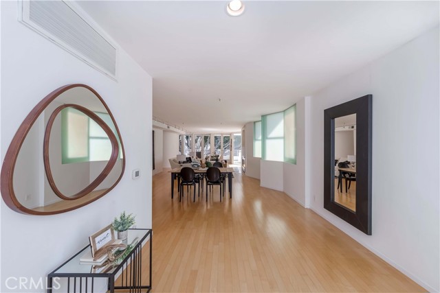 Detail Gallery Image 20 of 43 For 938 2nd St #301,  Santa Monica,  CA 90403 - 2 Beds | 2/1 Baths