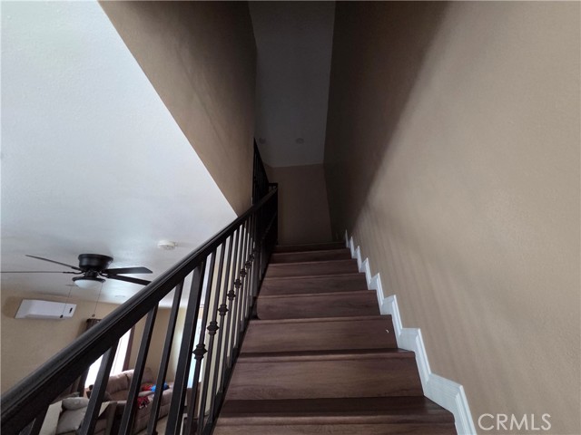 Detail Gallery Image 10 of 15 For 3616 Burton, Lynwood,  CA 90262 - 5 Beds | 4/1 Baths