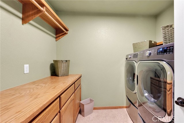 Detail Gallery Image 36 of 69 For 19501 Kinai Rd, Apple Valley,  CA 92307 - 4 Beds | 2/1 Baths