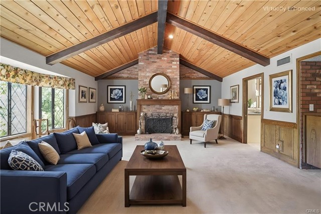 22755 Dale Court, Chatsworth CA: https://media.crmls.org/medias/ba82ce5f-c340-4026-a5f6-e16d745fad2f.jpg